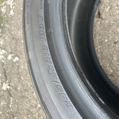 245/45R18バリ目2本ヨコハマアドバンフレバの画像