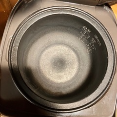 炊飯器5合炊きの画像
