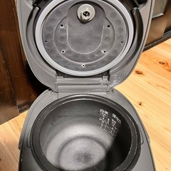 炊飯器5合炊きの画像
