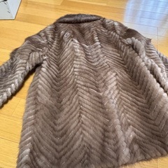 毛皮ハーフコートの画像