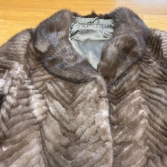 毛皮ハーフコートの画像