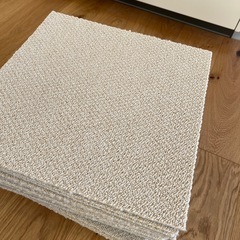 タイルカーペット　東リの画像