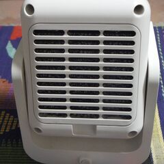 コンパクトセラミックヒーター ホワイト [人感センサー付き]の画像