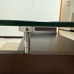 ガラステーブルの画像