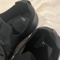 レディース　スニーカー　23.5cmの画像