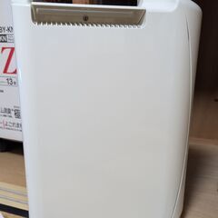 【ほぼ新品】CD-S6319-W 衣類乾燥除湿機 Sシリーズ ホワイト [コンプレッサー方式 /木造8畳まで /鉄筋16畳まで]の画像