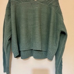 セーターカーディガンの画像