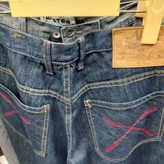 Denim shortsの画像