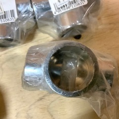 4個の値段 ACE エース DCクロス 25mm ダイカスト パイプハンガー継手 ジョイント /収納/クローゼット  の画像