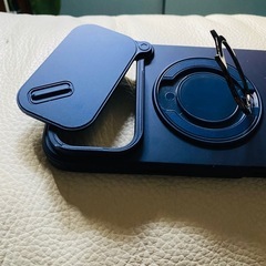 私は iPhone 17 Pro Max を使用しています。未使用でブランド品です。とても便利で見た目も美しいです。の画像