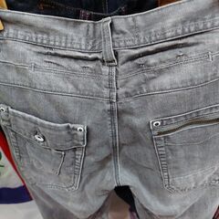 Twister denim shortsの画像
