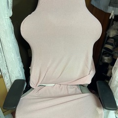 値段交渉可 ゲーミングチェア カバー付きの画像