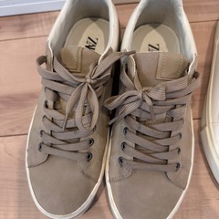 ZARA メンズ スニーカー 二足セットの画像