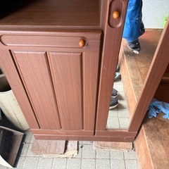 玄関収納棚の画像