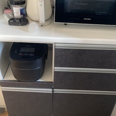 食器棚売ります(値段交渉できます！！笑)の画像