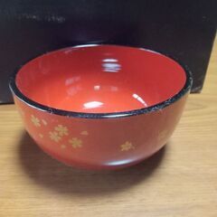 【未使用品】お椀・お盆５つセット　※無料の画像