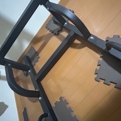 懸垂マシン（耐荷重150kg）ぶら下がり健康器 チンニングスタンド／自宅トレーニング器具／直接取引限定の画像