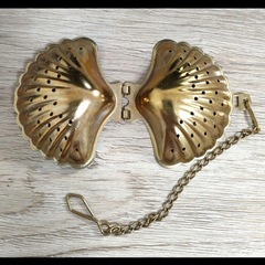 Francfrancフランフラン☆ティーストレーナー シェル型 ゴールド 紅茶 茶こし 茶葉の画像