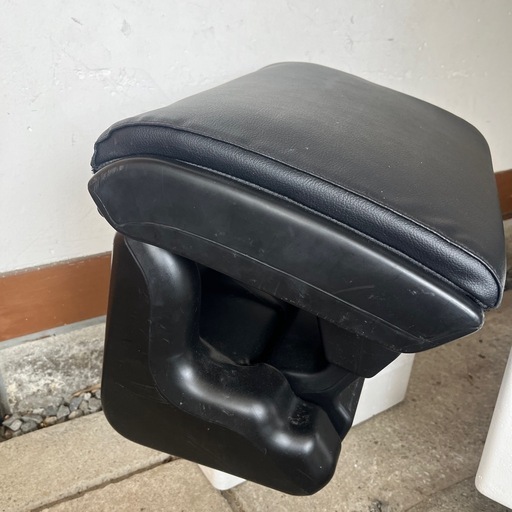 値下げ！トヨタ純正オットマン2個セット