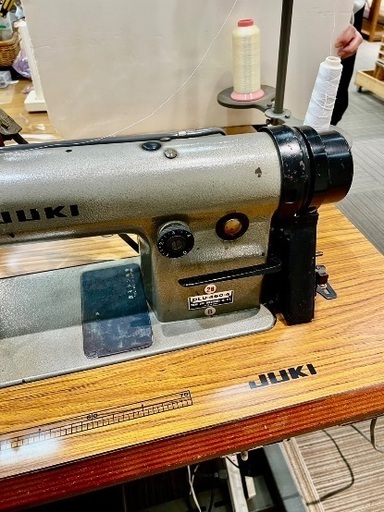 JUKI 工業用ミシン 木目調テーブル付
