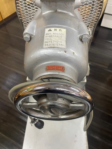 製粉機
