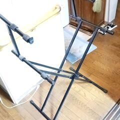 キーボードを乗せる台の画像