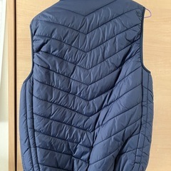 電熱　ベスト　Mサイズ　　中古の画像