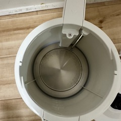 電気ケトルの画像