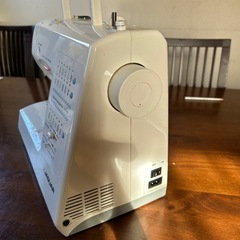 ジャガーのミシンの画像