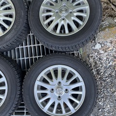 スタッドレスタイヤ　アルミホイール13インチの画像