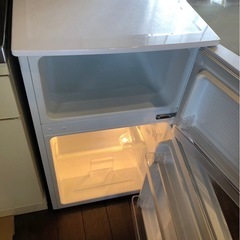 冷凍冷蔵庫　90L  省エネ　耐熱天板の画像