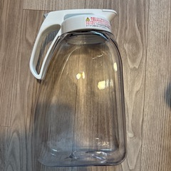 ピッチャー、茶筒、冷水筒の画像