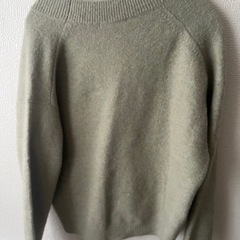 UNIQLO カーディガンの画像