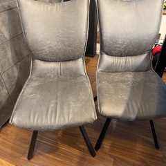 ダイニングチェア4脚の画像