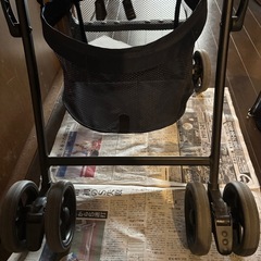 アップリカ　ベビーカーAB型の画像