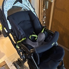 アップリカ　ベビーカーAB型の画像