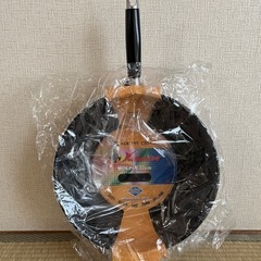 未使用の深型フライパン、蓋、スパチュラセットで差し上げますの画像