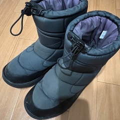 ケベック　ワークマン　防水　防風　ブーツの画像