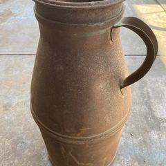 牛乳缶 ミルク缶 集乳缶 ミルクタンク 古道具 ガーデニング 昭和レトロ レトロ アンティーク オブジェの画像