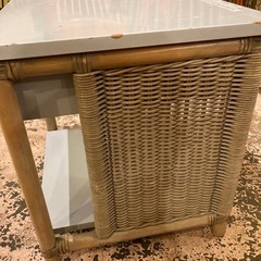 椅子とテーブル差し上げます の画像