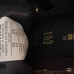 コンバース　スニーカー　ブラック　ゴールドの画像