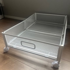 セミシングルベッドフレーム＆マットレスの画像