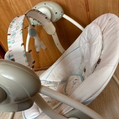 ブランコ型バウンサーの画像