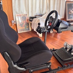 ハンコン.シフター付きコクピットの画像