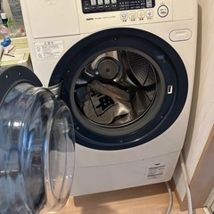 サンヨー　ドラム型洗濯機　少しこわれてます壊れてますの画像