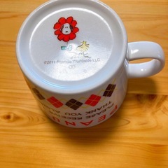 スヌーピーのマグカップとポーチのセットの画像