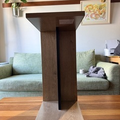 ベッドサイドに最適なさいどてーぶサイドテーブルの画像