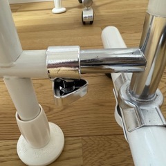 ニトリ　縦横伸縮ハンガーラックの画像