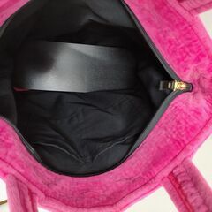 トートバッグ 横浜ナナ ピンク／ブラック  ベロア調 刺繍 nana ロゴ ショルダー レディース バッグ　251106-1Tの画像