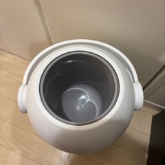 【ほぼ未使用品】おむつ用ごみ箱の画像